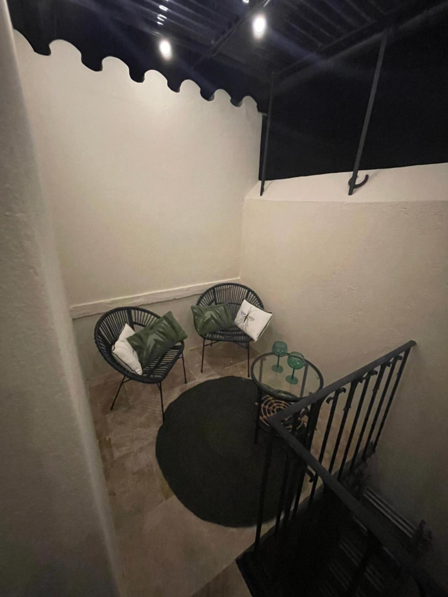Love Room Casa Amore Прад Экстерьер фото