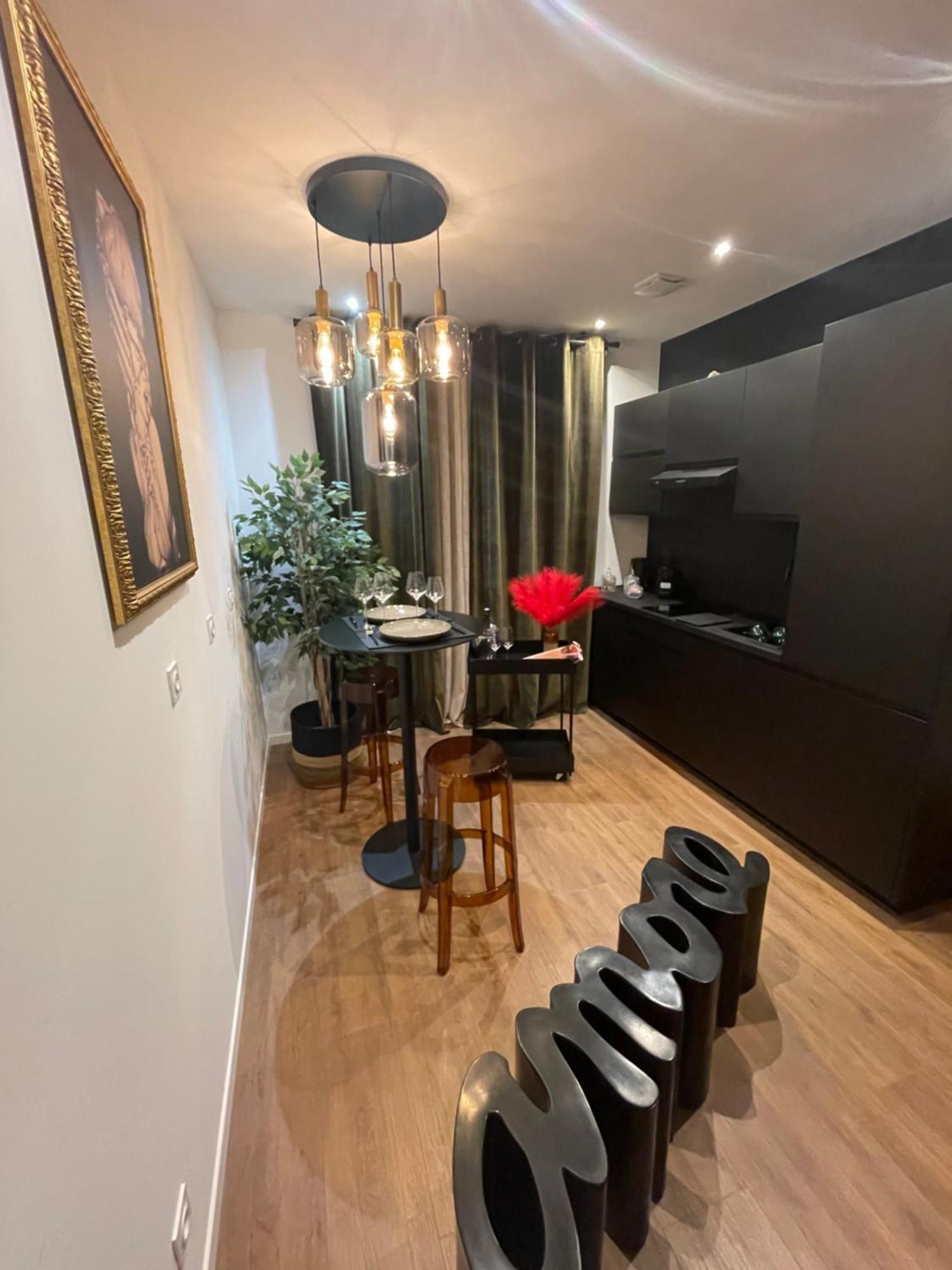 Love Room Casa Amore Прад Экстерьер фото