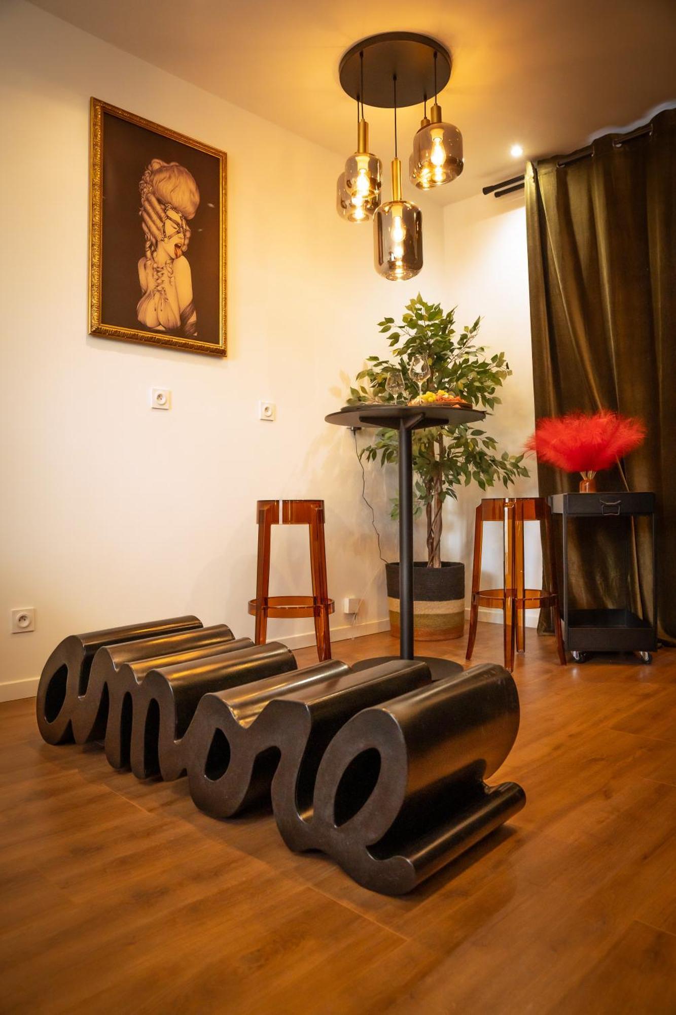 Love Room Casa Amore Прад Экстерьер фото